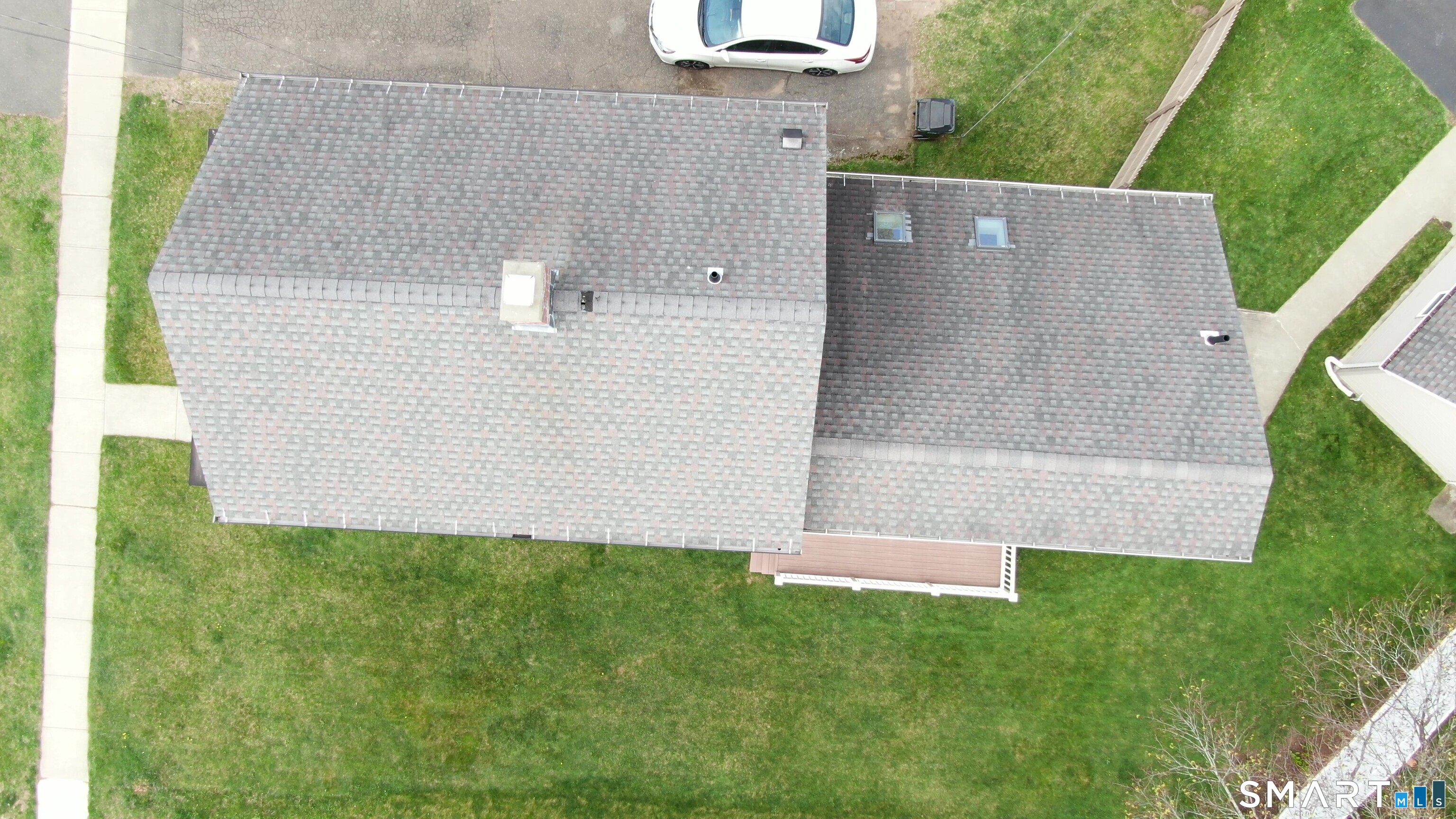 31 Suffield Street Windsor Locks, CT 06096 - Photo 10 of 14