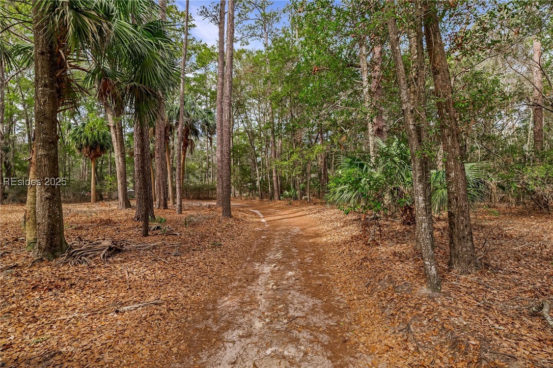 1140 May River Road Bluffton, SC 29910 - Photo 9 of 34 1140 May River Rd
