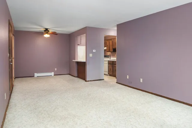 $99,000 | 2672 Humboldt Road, Unit 4, Green Bay, WI 54311