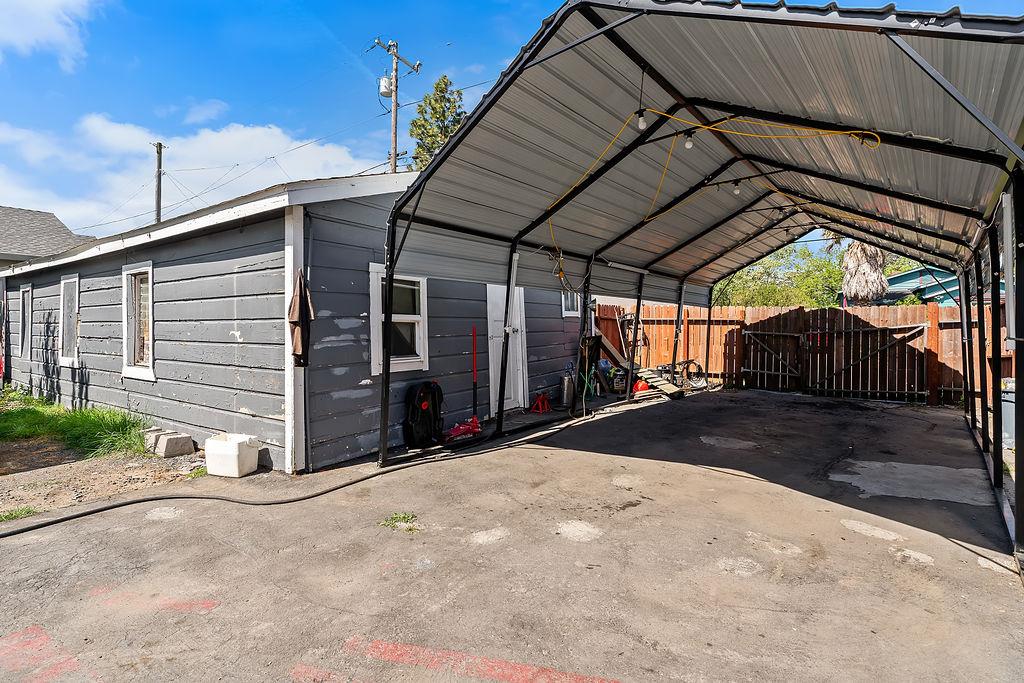 1205 Grand Avenue Santa Rosa, CA 95404 - Photo 27 of 27 a view of a backyard