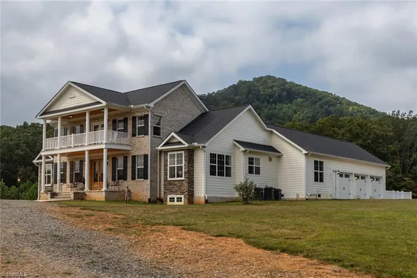 $2,499,000 | 204 Violet Rdg Trail, Lowgap, NC 27024