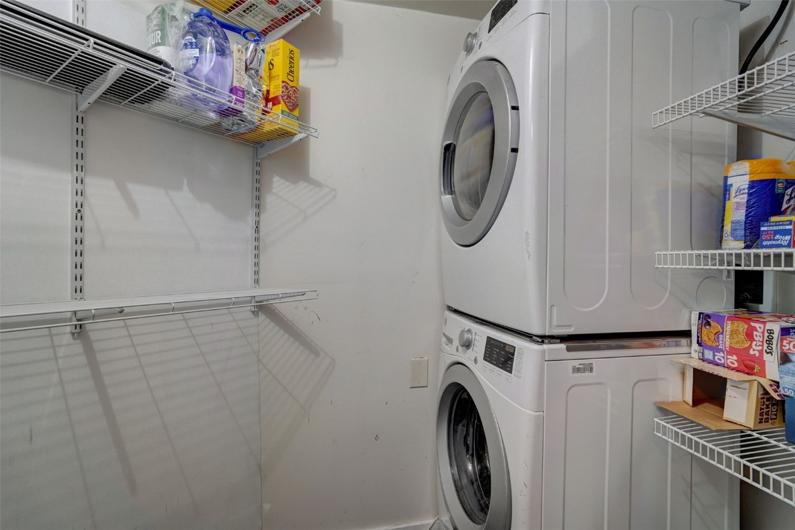 433 P Road Dillon, CO 80435 - Photo 13 of 20 a utility room with dryer and washer