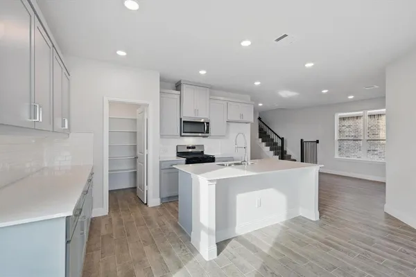 $2,399 | 806 Aroco Bend, Princeton, TX 75407