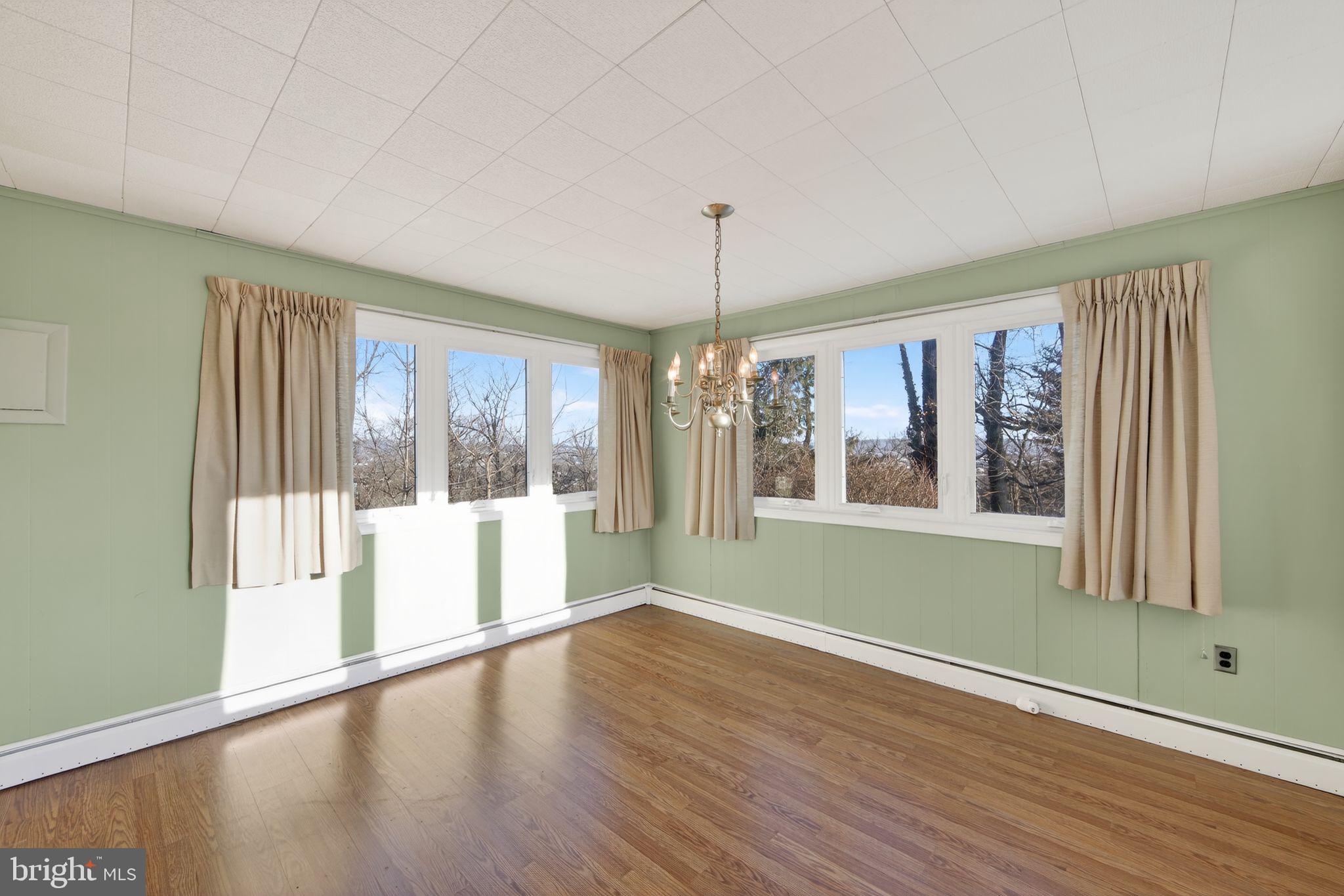 116 Spring Road Malvern, PA 19355 - Photo 8 of 26 Dining Room