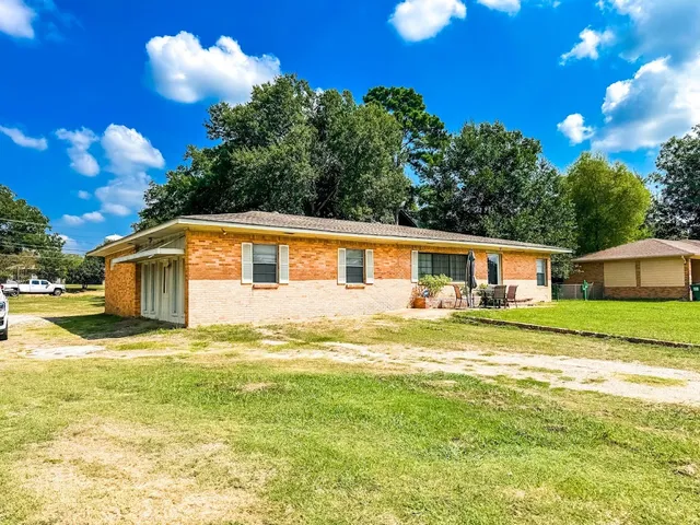 $140,000 | 552 East Commerce Street, Fairfield, TX 75840