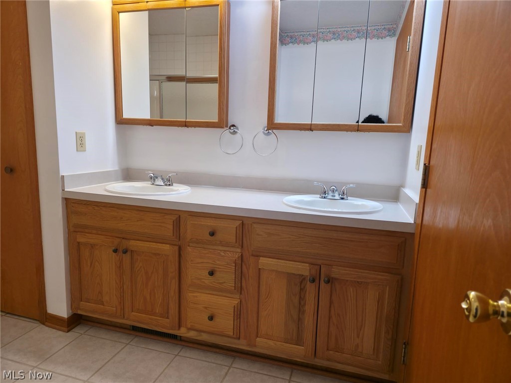 1478 Lockwood Road Barberton, OH 44203 - Photo 14 of 35