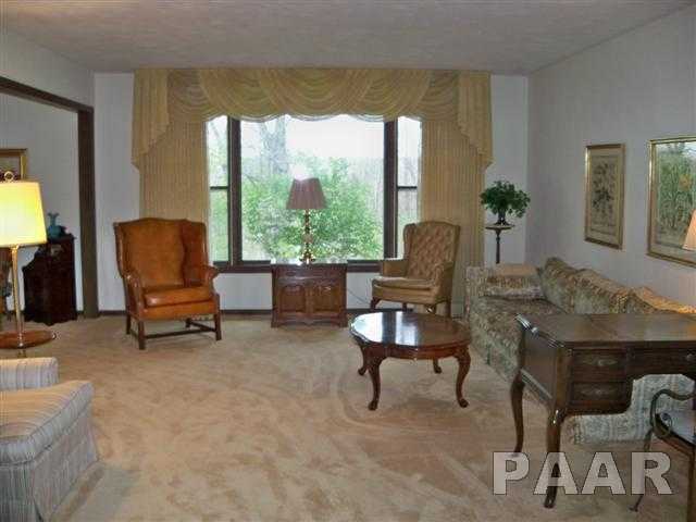 99 Maple Ridge Drive Morton, IL 61550 - Photo 4 of 15 Gallery Image 4
