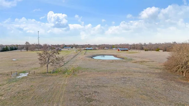 $924,900 | 9216 Farm Road 195, Paris, TX 75462
