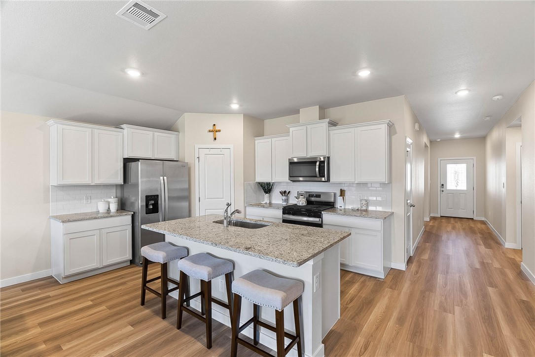 1308 Maverick Road Sinton, TX 78387 - Photo 5 of 15 Gallery Image 5