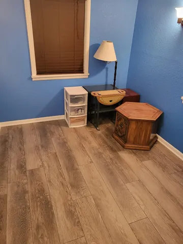 $119,900 | 332 North Flora Street, Wichita, KS 67212