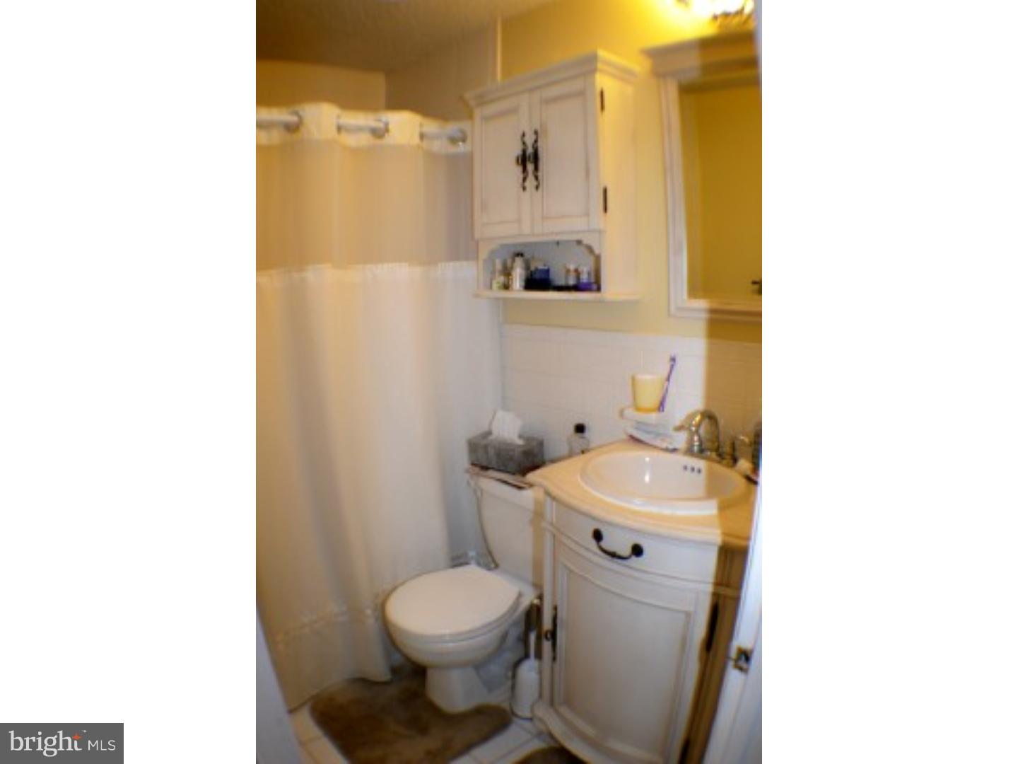 871 West Browning Road Bellmawr, NJ 08031 - Photo 12 of 18 Bathroom