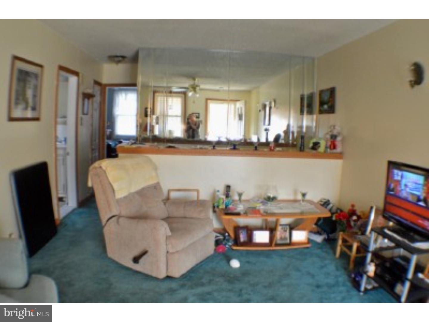 871 West Browning Road Bellmawr, NJ 08031 - Photo 3 of 18 Living Room
