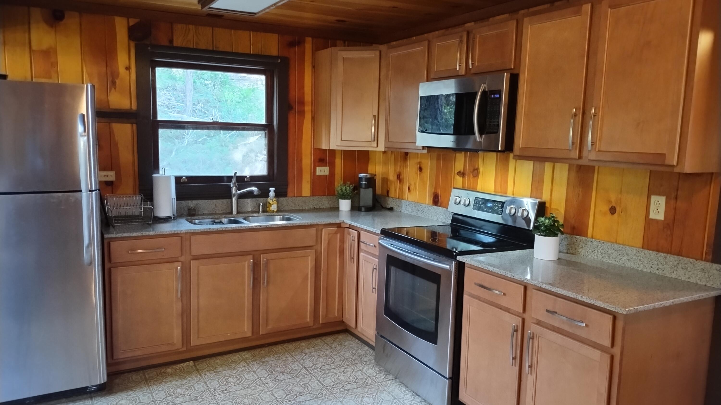 3-Kitchen from front door
