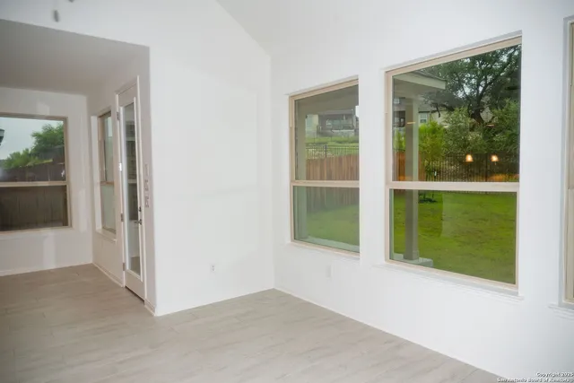 $3,000 | 25043 Las Pilas, San Antonio, TX 78261