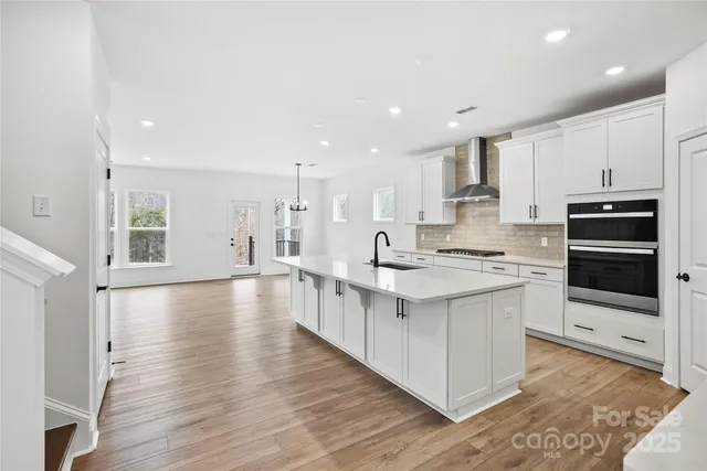 $624,916 | 2028 Waxhaw Crossing Drive, Unit 254, Waxhaw, NC 28173