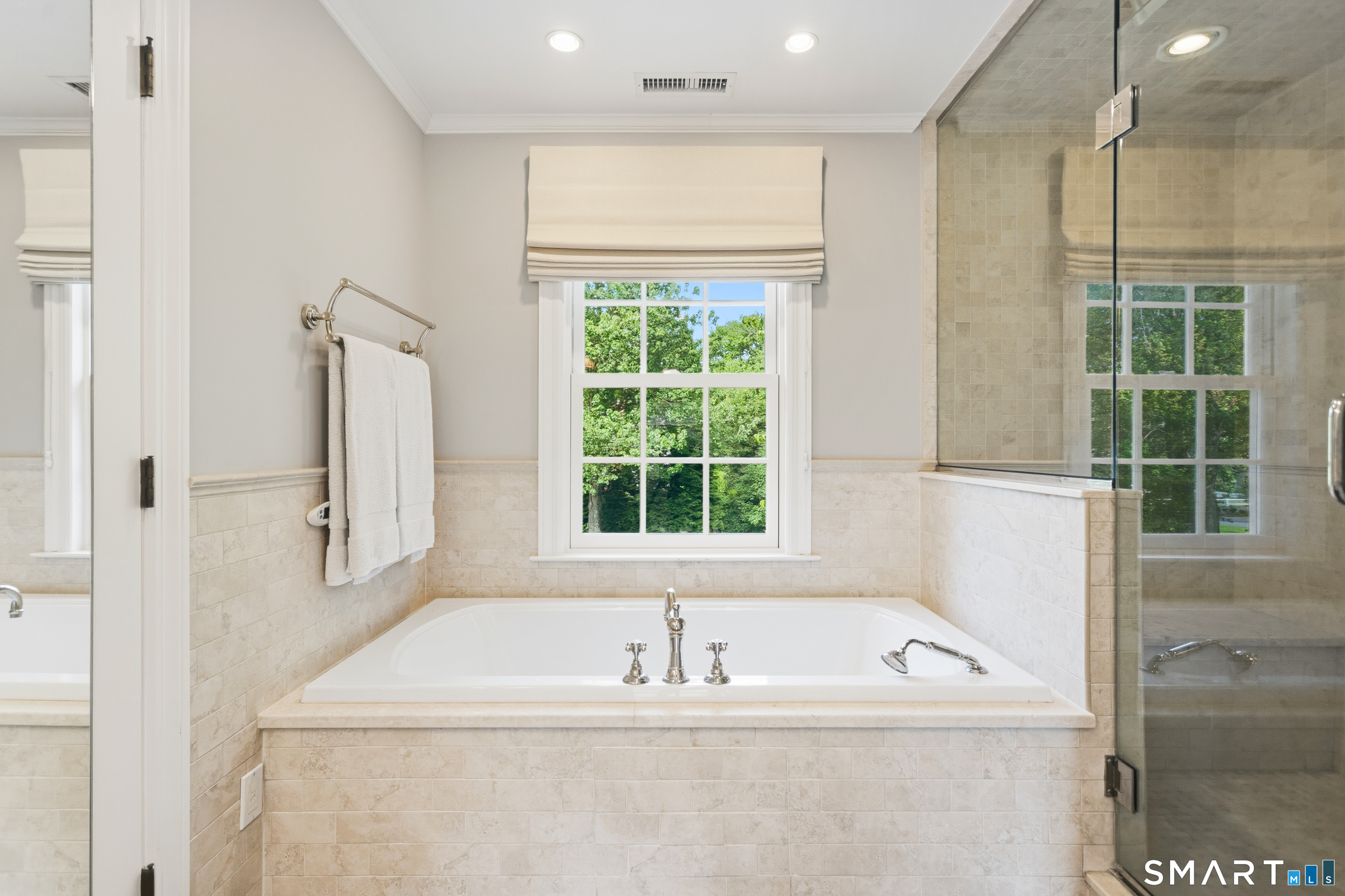 8 Sunset Road Darien, CT 06820 - Photo 14 of 29