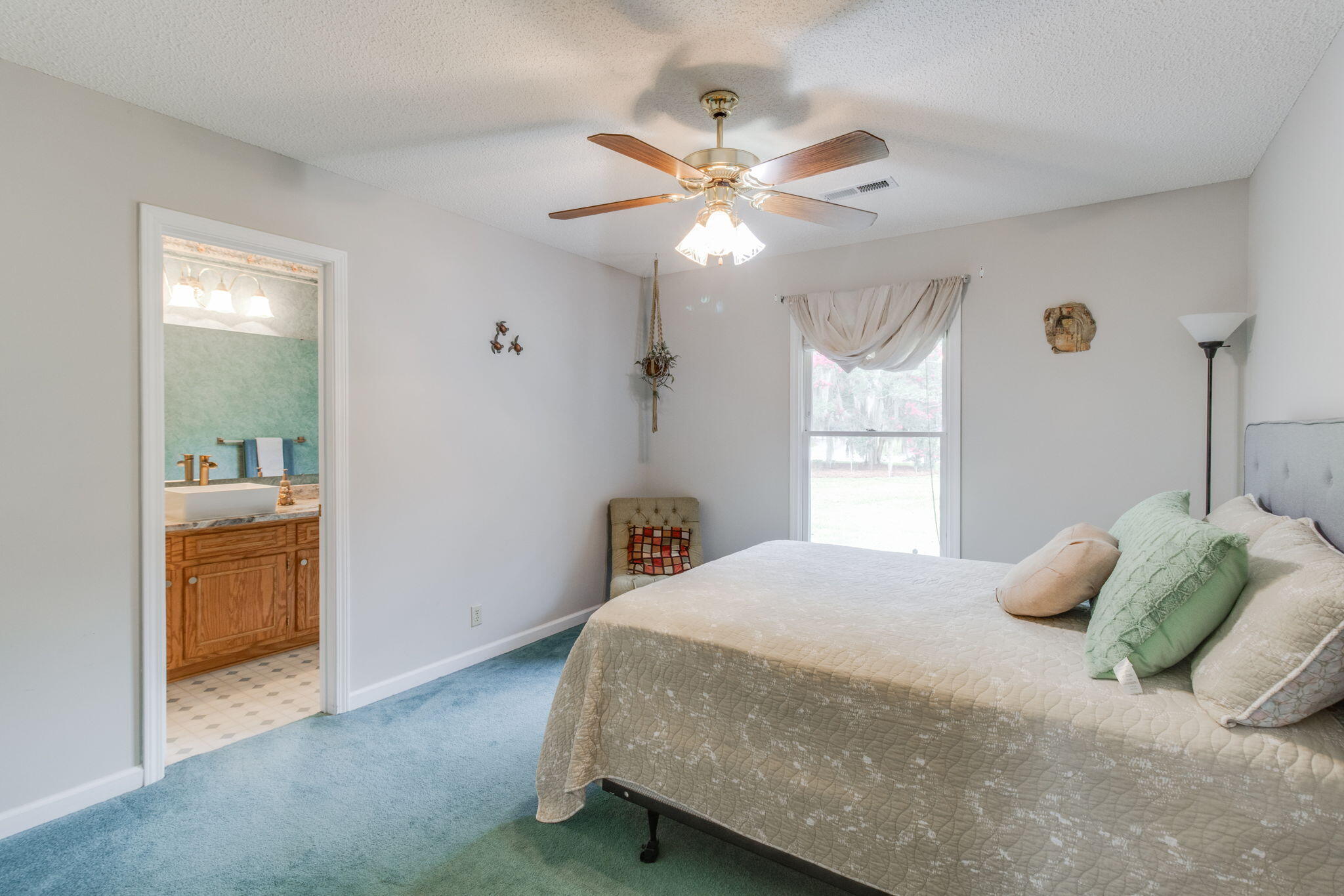 3315 Green View Parkway Sumter, SC 29150 - Photo 21 of 36 Guest Bedroom #1 with private Bathroom