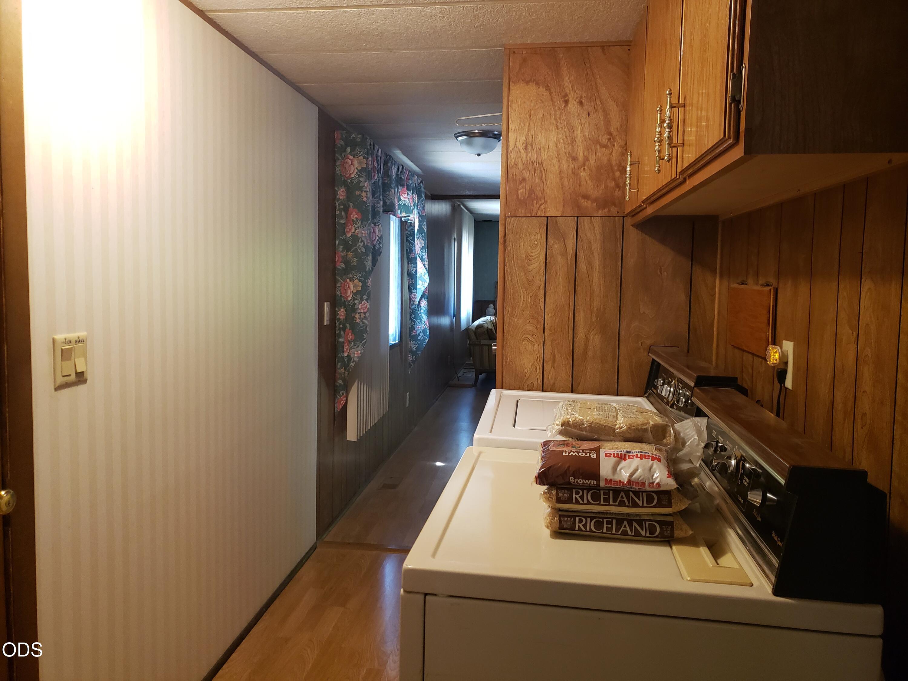 222 Ollis Road, Unit 25 Cave Junction, OR 97523 - Photo 9 of 26