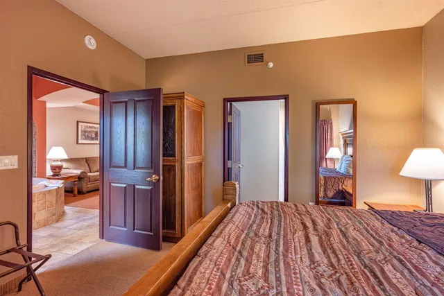 $214,900 | 2411 River Wisconsin Dells Wi 53965, Unit 2251, Wisconsin Dells, WI 53965