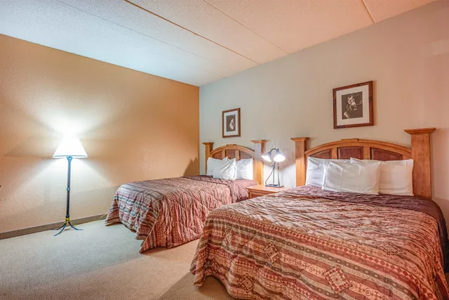 $214,900 | 2411 River Wisconsin Dells Wi 53965, Unit 2251, Wisconsin Dells, WI 53965