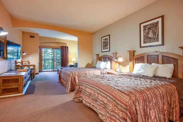 $214,900 | 2411 River, Unit 2251, Wisconsin Dells, WI 53965