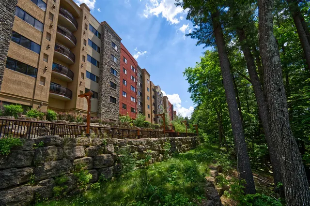 $214,900 | 2411 River Wisconsin Dells Wi 53965, Unit 2251, Wisconsin Dells, WI 53965