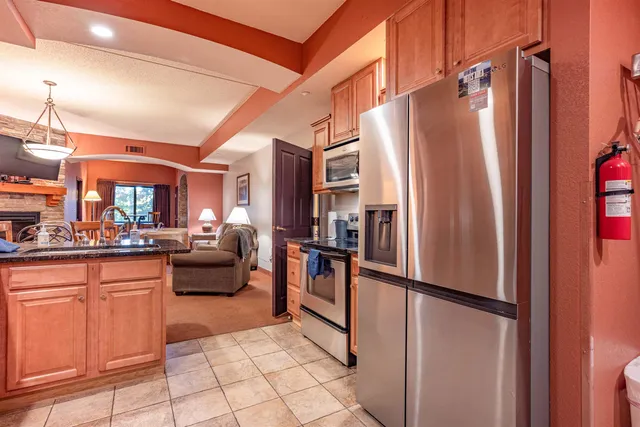 $214,900 | 2411 River Wisconsin Dells Wi 53965, Unit 2251, Wisconsin Dells, WI 53965