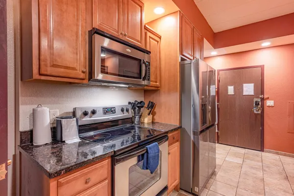 $214,900 | 2411 River, Unit 2251, Wisconsin Dells, WI 53965