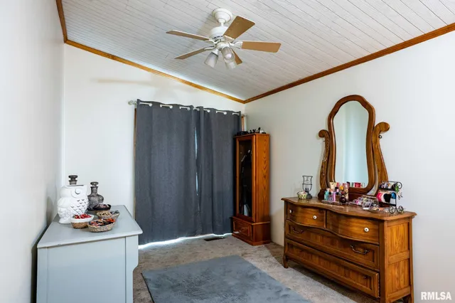 $165,000 | 522 North Division Street, Carterville, IL 62918