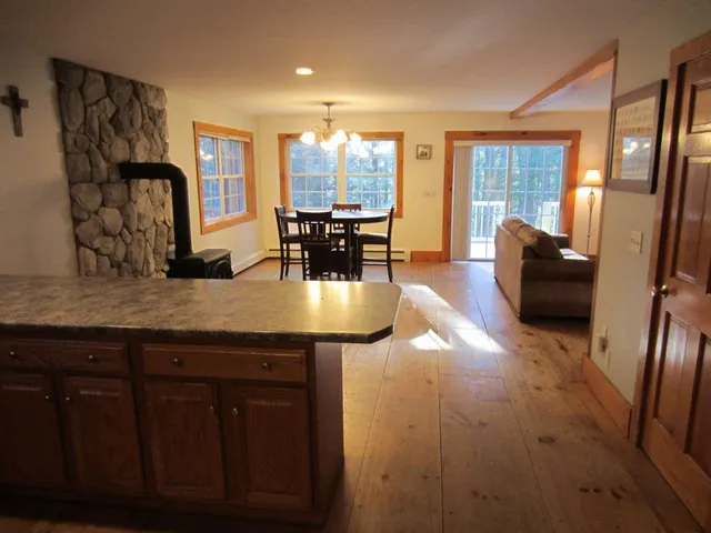 $544,900 | 114 Ledgewood Terrace, Bristol, NH 03222