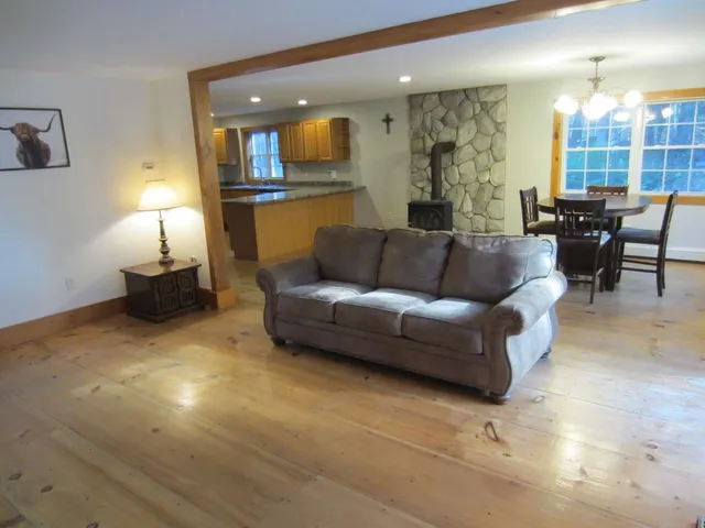 $544,900 | 114 Ledgewood Terrace, Bristol, NH 03222