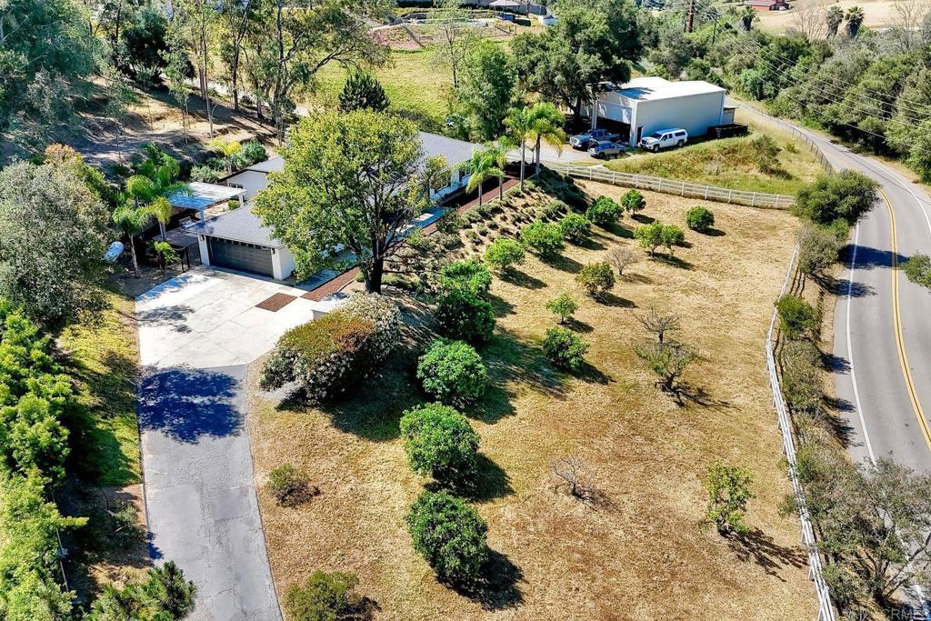 2830 Green Canyon Road Fallbrook, CA 92028 - Photo 36 of 43 A private driveway leads direct to your oversized garage. Ample space to turn around