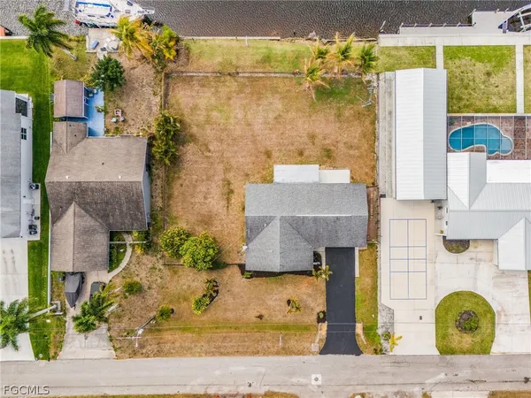 $395,000 | 12513 River Road, Fort Myers, FL 33905