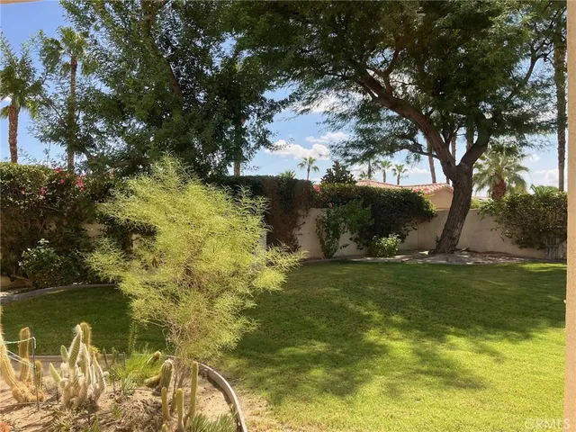 a view of an outdoor space and a yard