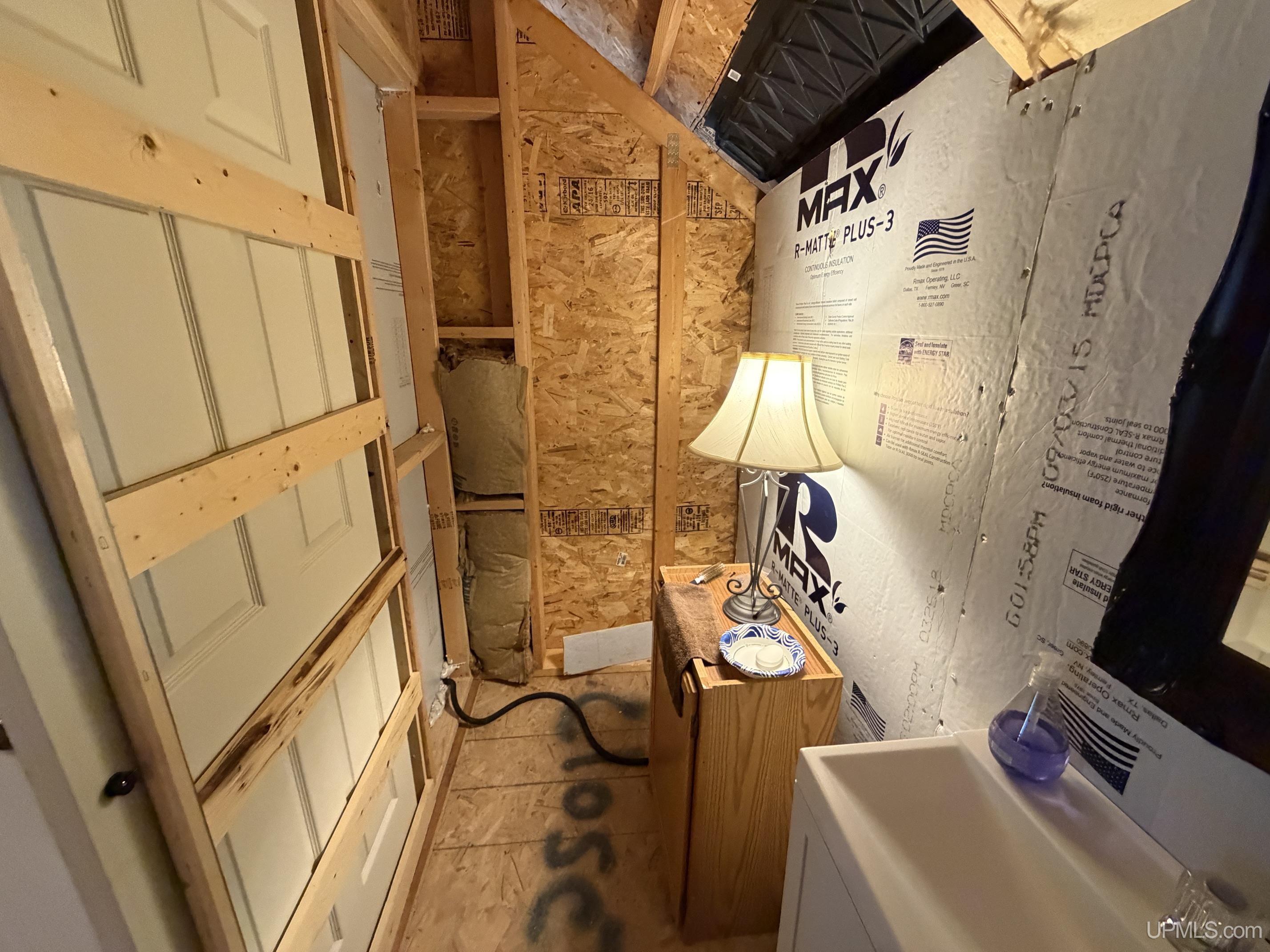 1804 North Lake Road Florence, WI 54121 - Photo 6 of 12