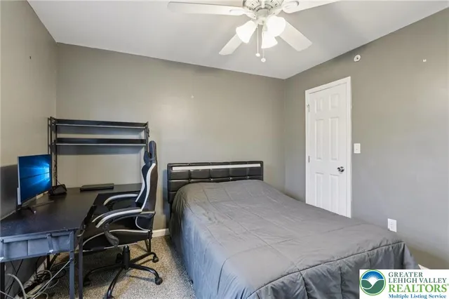 $2,695 | 270 Milkweed Drive, Allentown, PA 18104