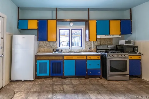 $1,250 | 107 Hawley Street, Unit 2, Buffalo, NY 14213