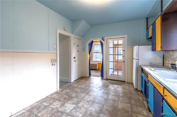 $1,250 | 107 Hawley Street, Unit 2, Buffalo, NY 14213