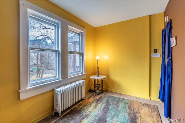 $1,250 | 107 Hawley Street, Unit 2, Buffalo, NY 14213