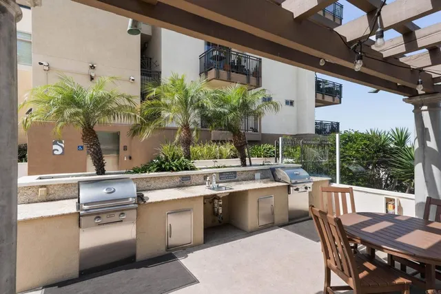 $1,160,000 | 1019 Costa Pacifica Way, Unit 1210, Oceanside, CA 92054