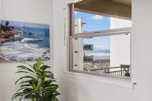 $1,160,000 | 1019 Costa Pacifica Way, Unit 1210, Oceanside, CA 92054