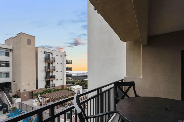 $1,160,000 | 1019 Costa Pacifica Way, Unit 1210, Oceanside, CA 92054