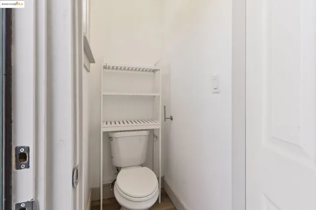 $725,000 | 2322 East 21st Street, Oakland, CA 94601