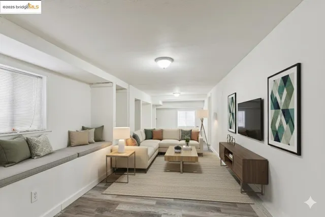 $725,000 | 2322 East 21st Street, Oakland, CA 94601