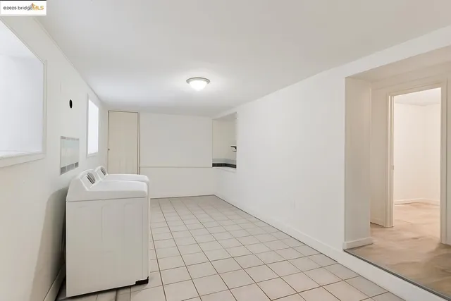 $725,000 | 2322 East 21st Street, Oakland, CA 94601