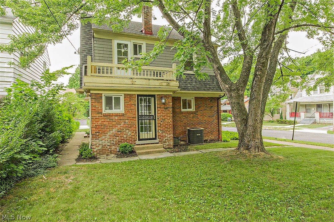 883 Yellowstone Road Cleveland Heights, OH 44121 - Photo 28 of 30 Gallery Image 28