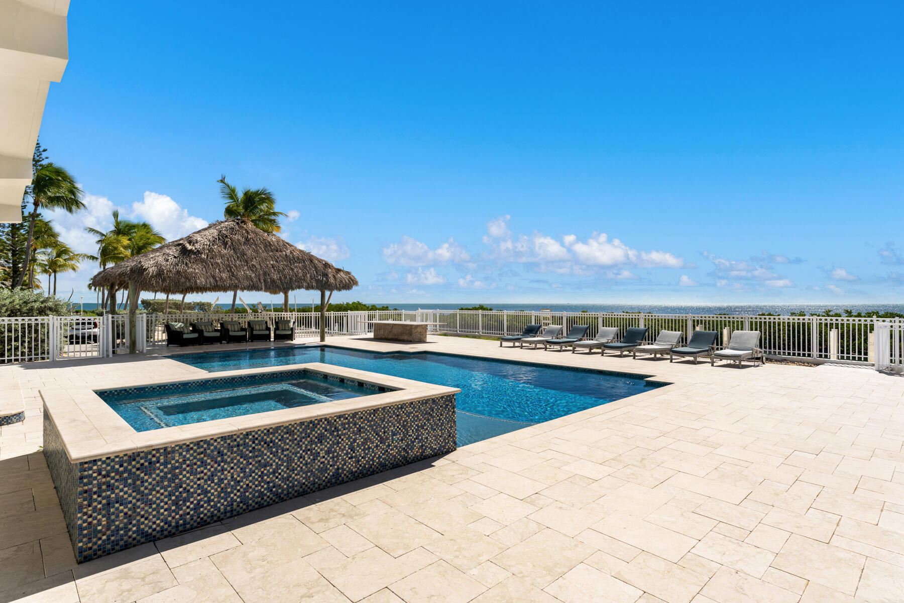 308 Sabal Street Duck Key, FL 33050 - Photo 59 of 87 Spa
