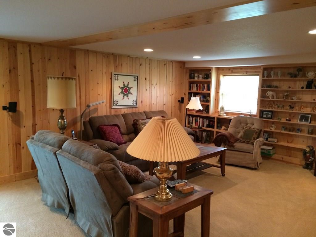 9345 South Leaton Road Shepherd, MI 48883 - Photo 23 of 62 1790367-22.JPG