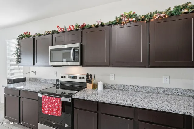 $399,000 | 18591 West Desert Hollow Drive, Surprise, AZ 85361