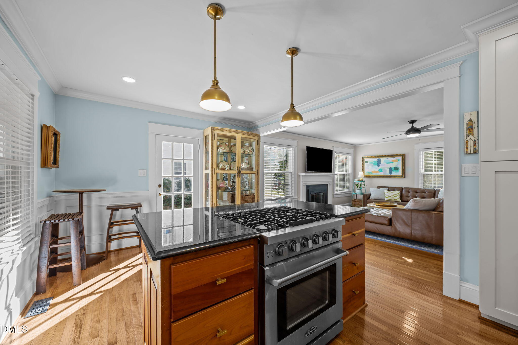 727 East Whitaker Mill Road Raleigh, NC 27608 - Photo 25 of 65 Kitchen